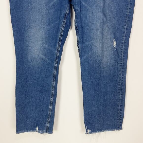 Gap High Rise Cigarette Jeans - Picture 4 of 10